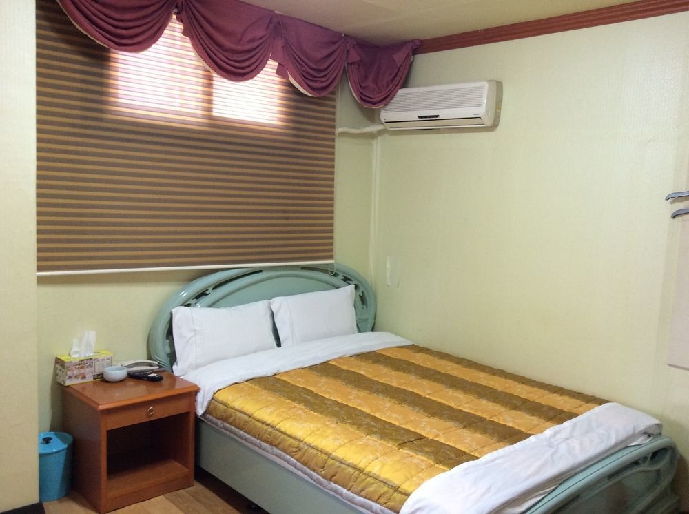 Busanjang Motel Екстериор снимка